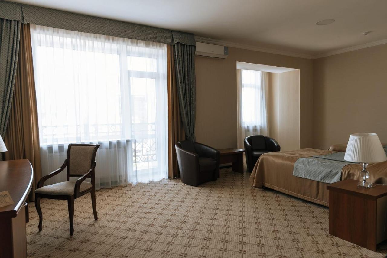 Medeu Hotel Kostanay Exterior photo